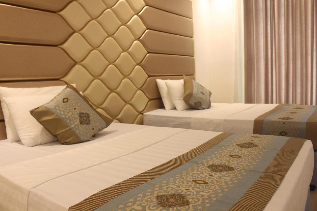 ماتارا Grand Navro Hotel المظهر الخارجي الصورة